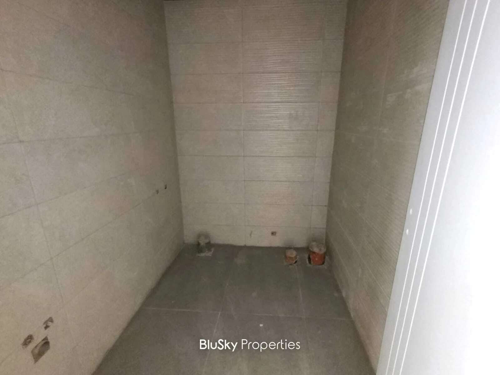 Apartment 105m² Sea View for Sale in Bouar — الصورة 5