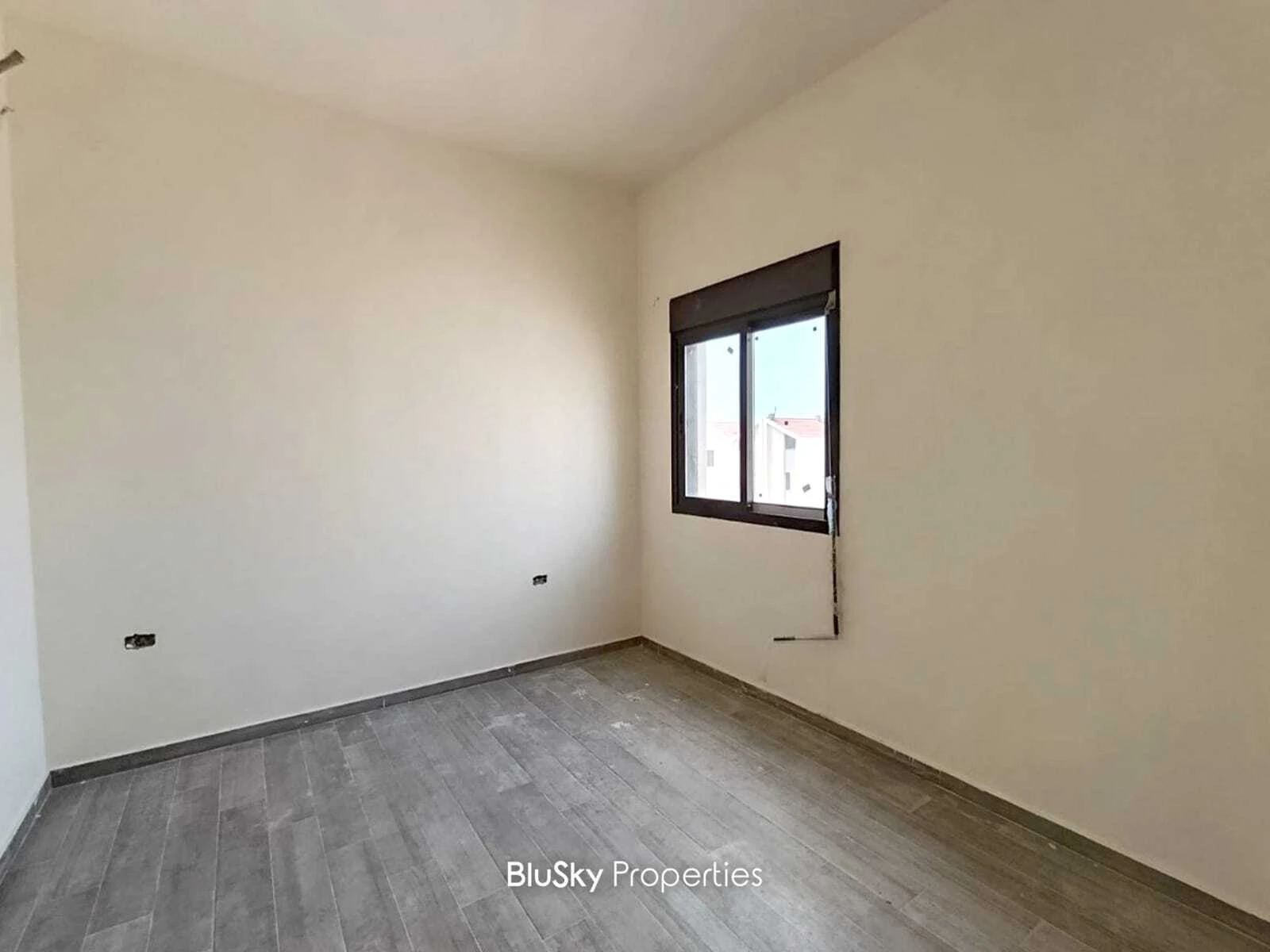 Apartment 110m² City View for Sale in Bouar — الصورة 5