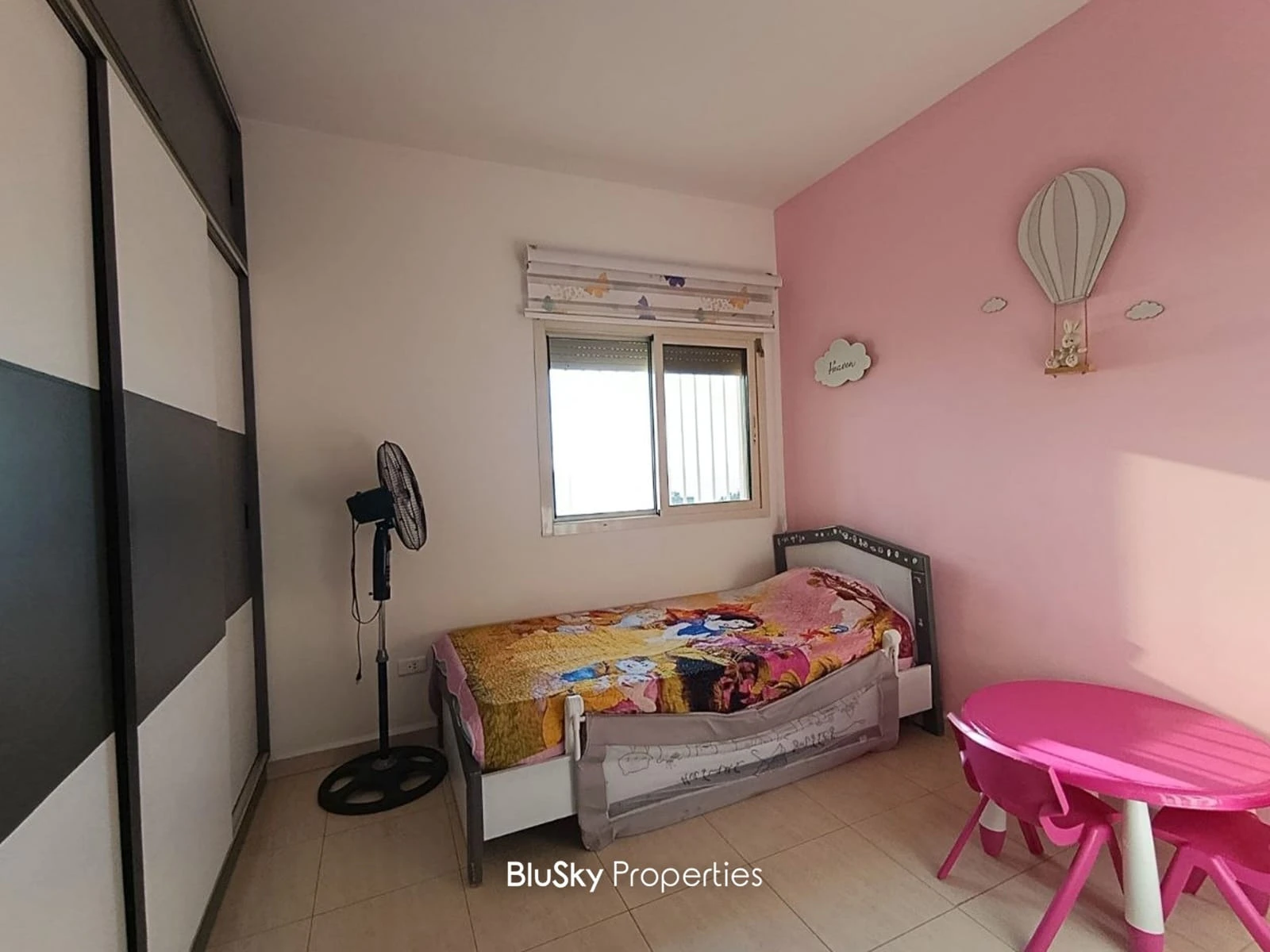 Apartment 120m² with Sea View for Sale in Bouar — الصورة 4