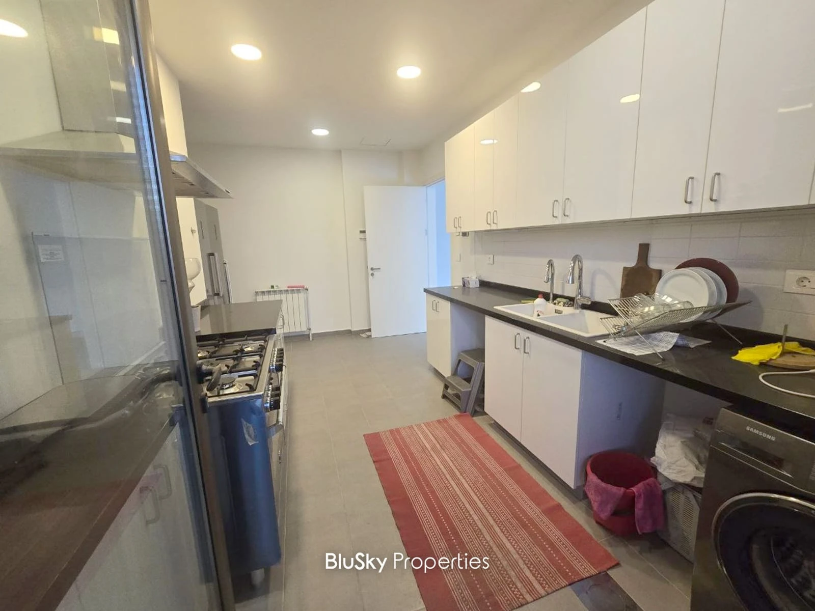 Apartment 165m² with Mountain View for Sale in Brazilia — photo 3