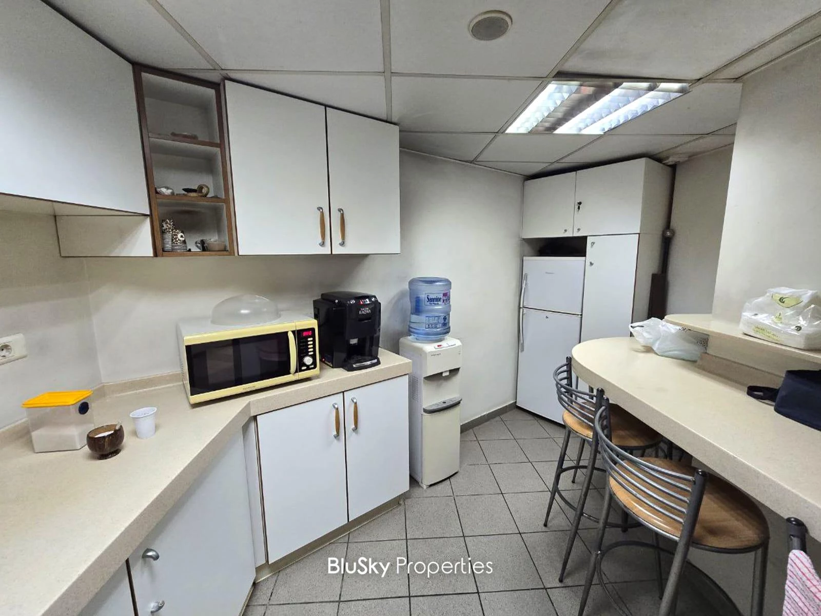 Office 450m² City View for Sale in Brazilia — photo 5