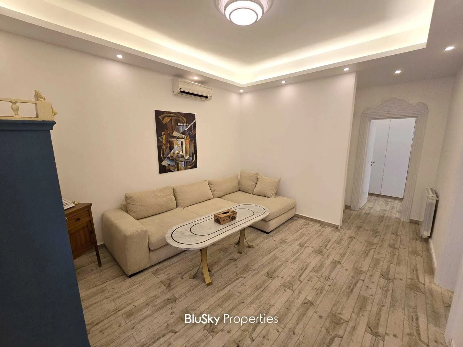 Villa 600m² Garden for Rent in Brazilia — الصورة 3