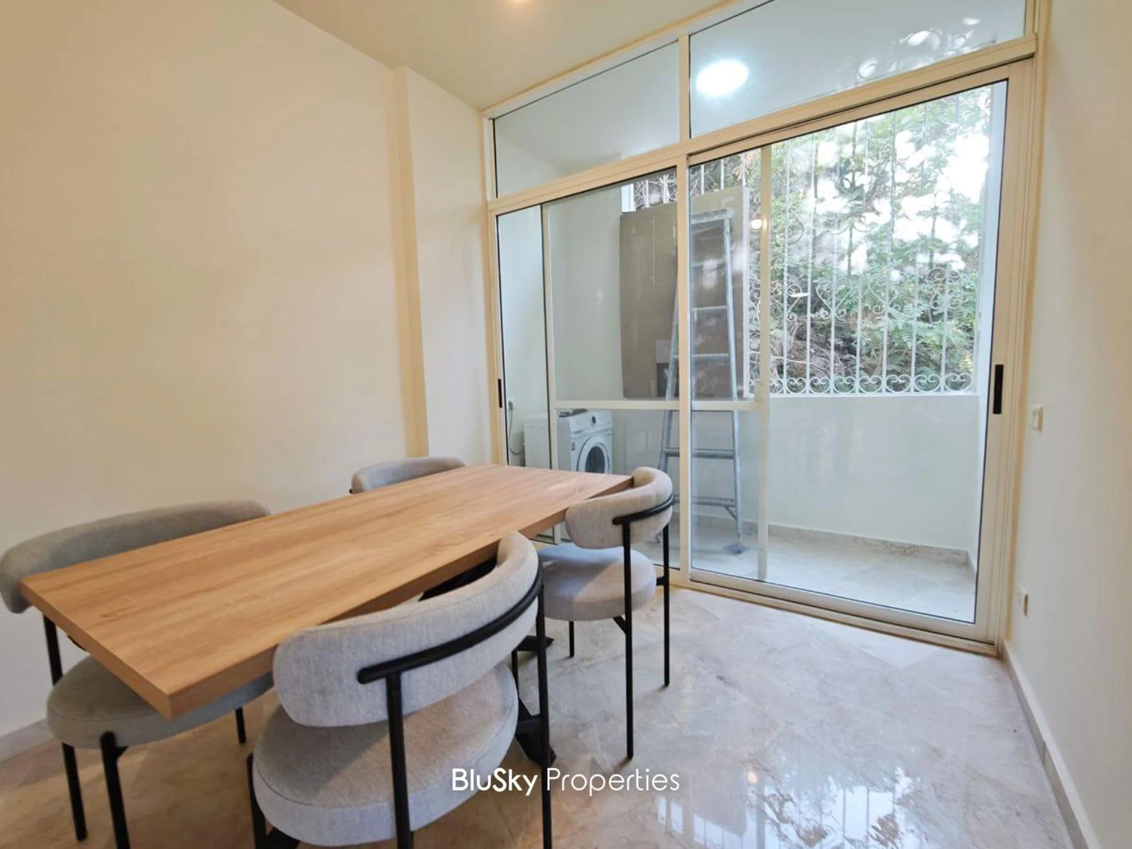 Apartment 100m² Mountain View for Rent in Broumana — الصورة 2