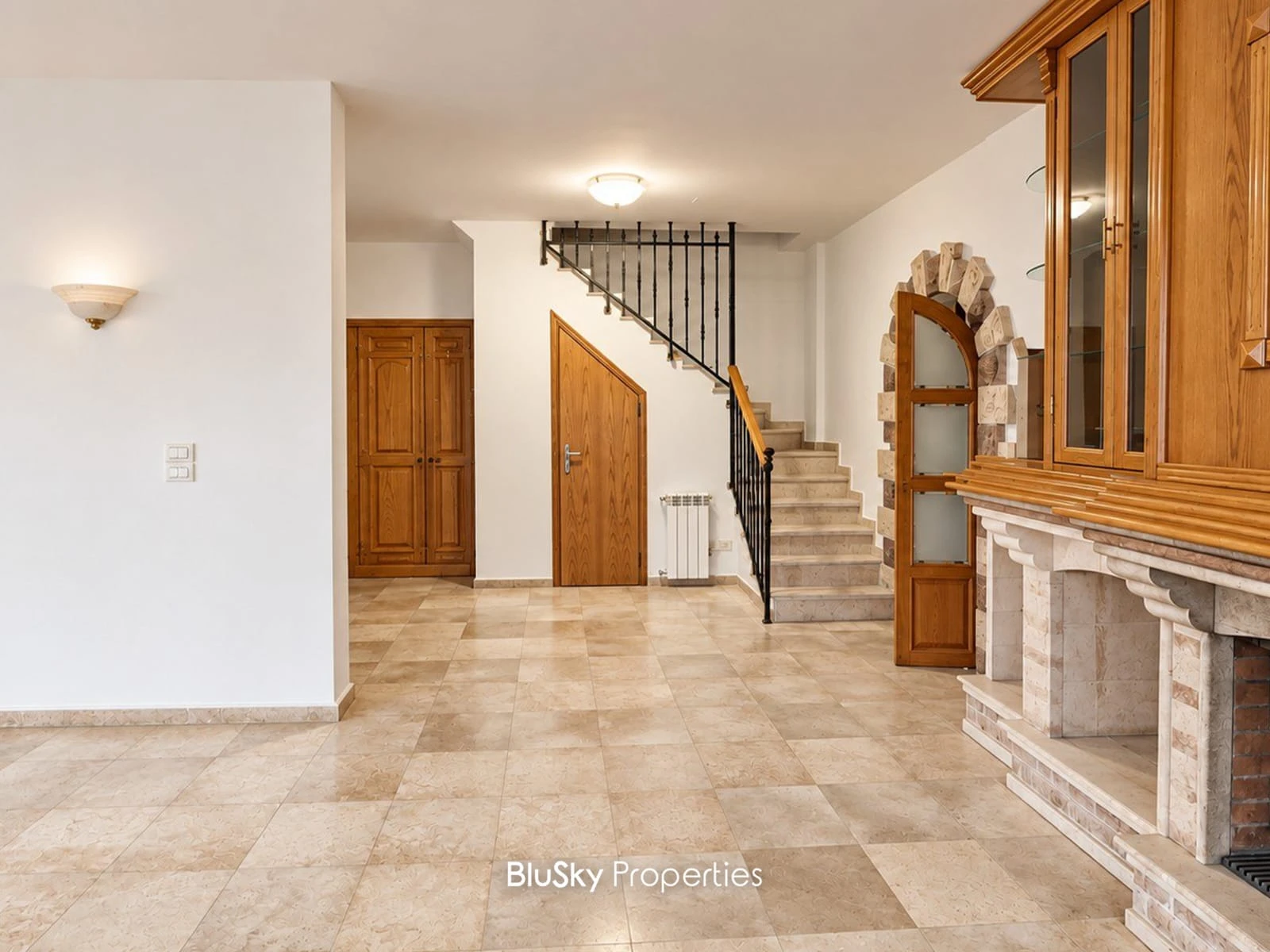 Apartment 130m² with Terrace for Rent in Broumana — الصورة 5