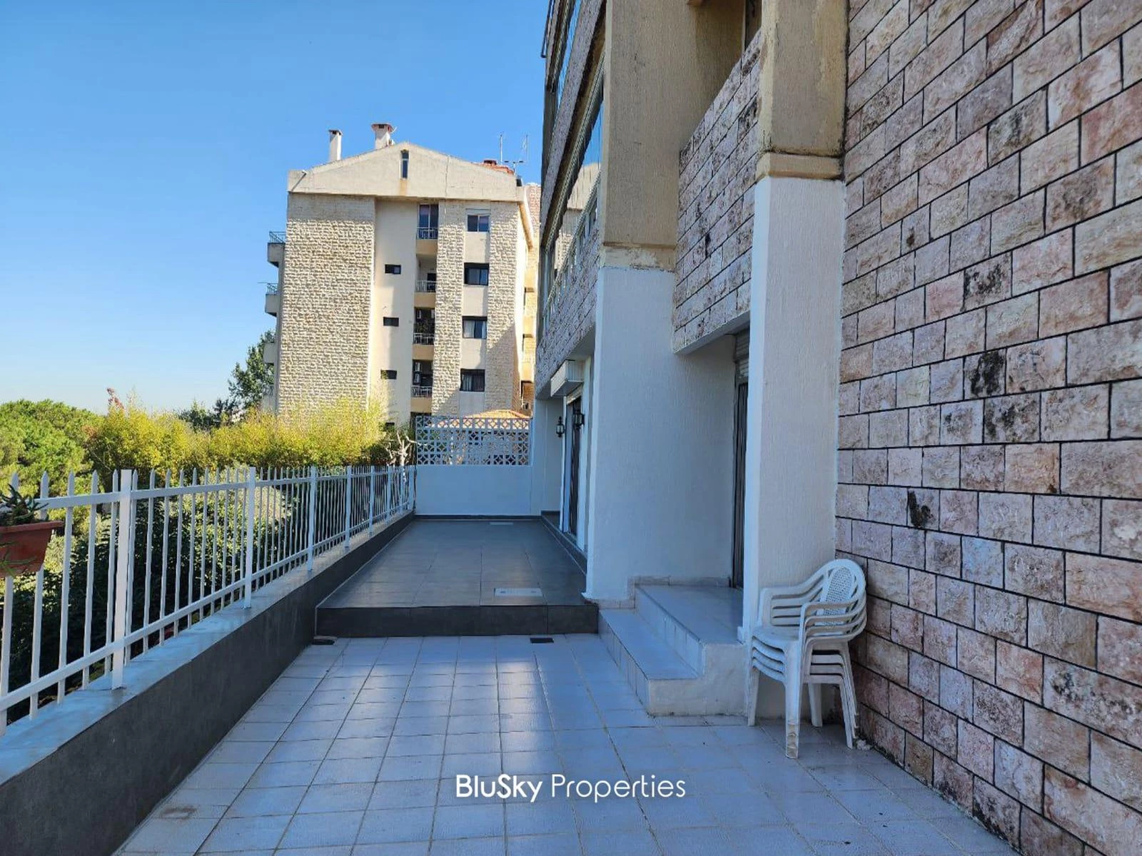 Apartment 130m² Terrace for Rent in Broumana — الصورة 2