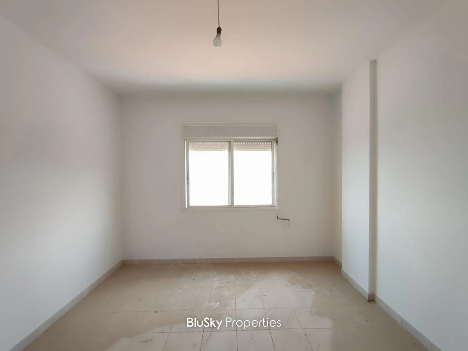 Apartment 150m² Balcony for Sale in Broumana — الصورة 5