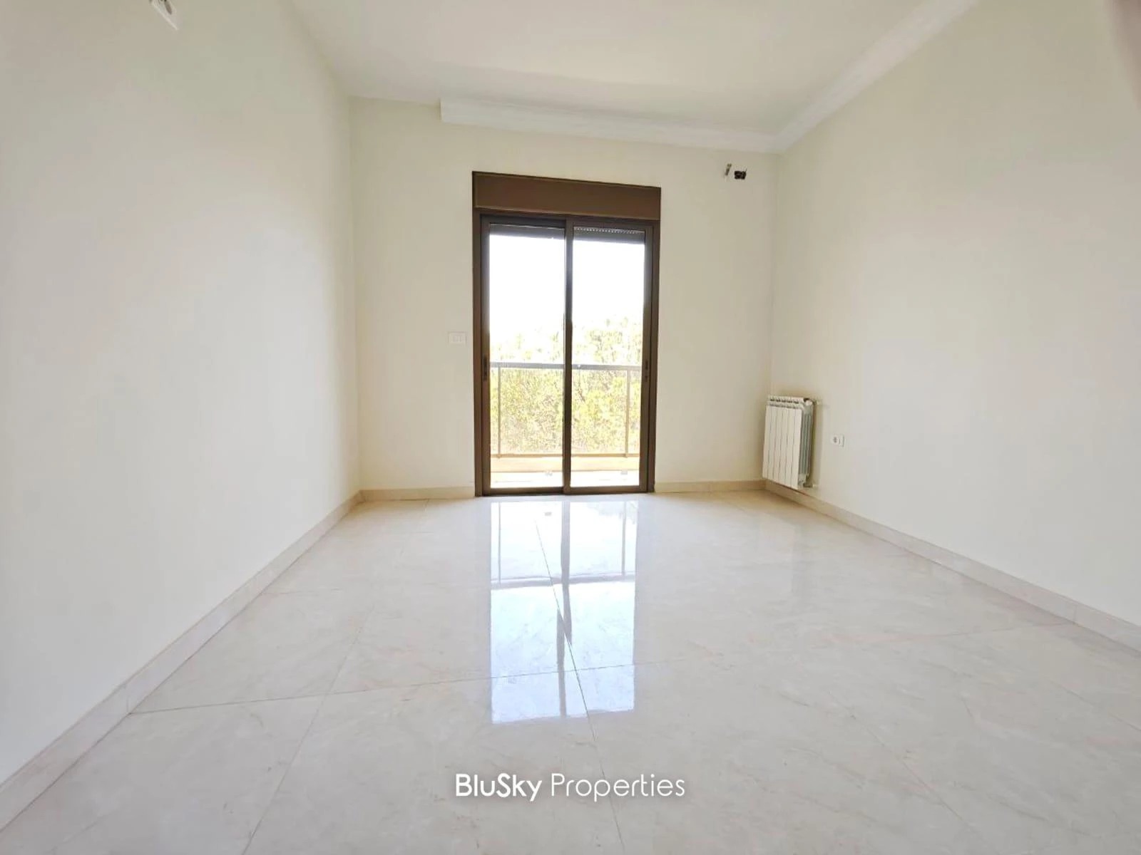 Apartment 175m² Balcony for Rent in Broumana — الصورة 5