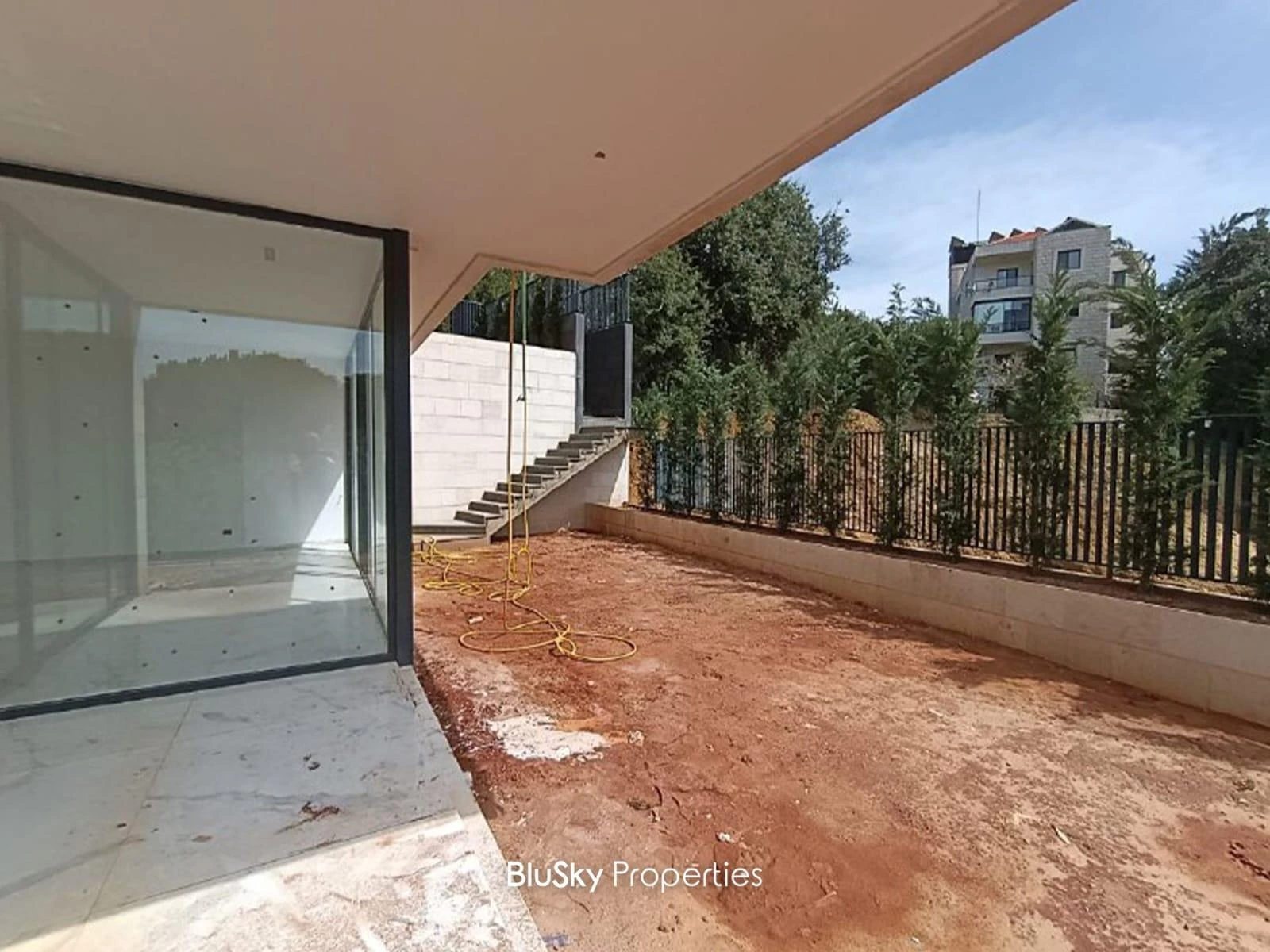 Apartment 200m² Terrace for Sale in Broumana — الصورة 4