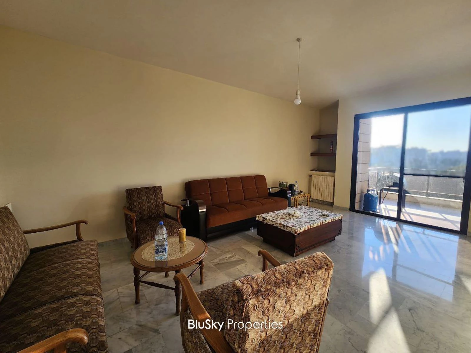 Apartment 240m² Terrace for Rent in Broumana — الصورة 2
