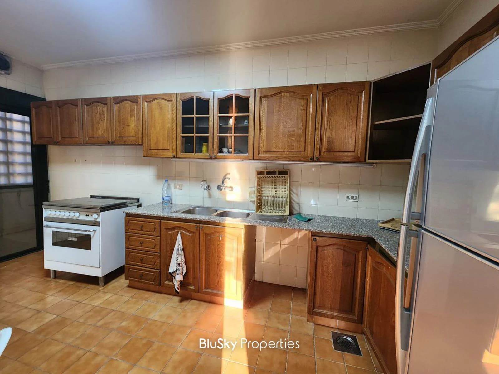 Apartment 240m² Terrace for Rent in Broumana — الصورة 4