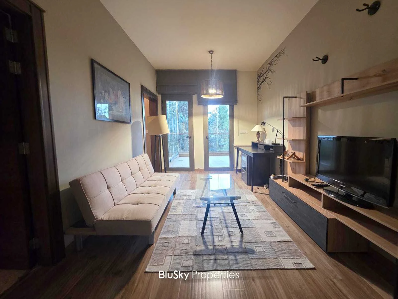 Duplex 240m² Terrace for Sale or Rent in Broumana — الصورة 2