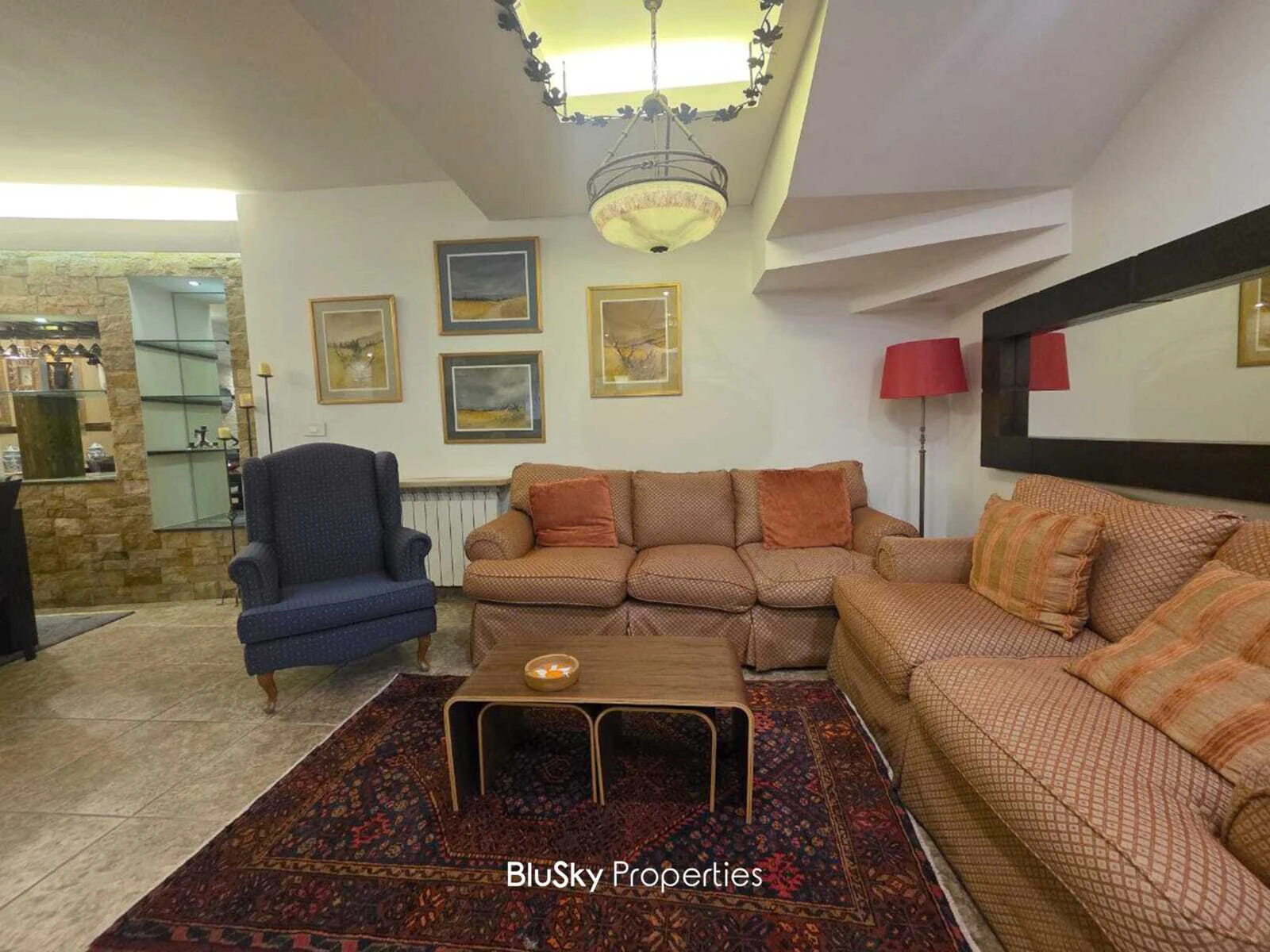 Duplex 240m² Terrace for Sale or Rent in Broumana — الصورة 4
