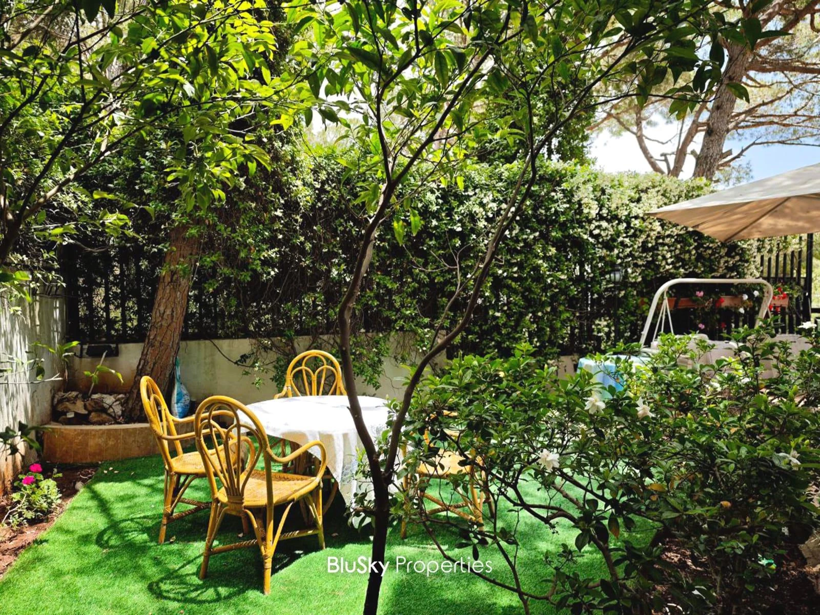 Apartment 240m² Garden for Rent in Broumana — الصورة 2