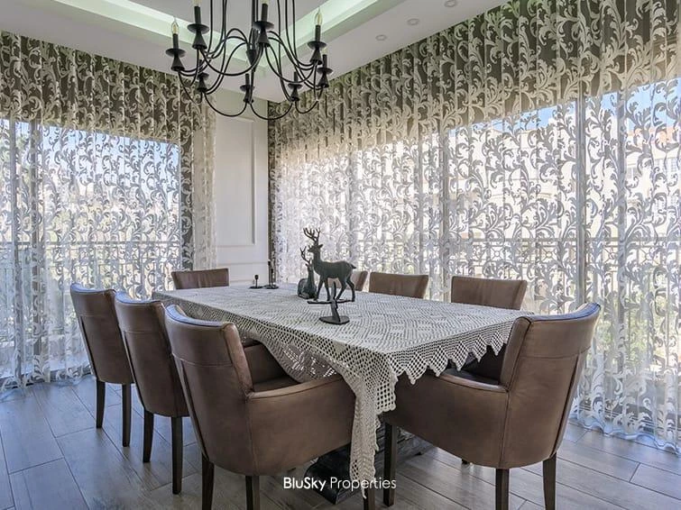 Apartment 240m² for Sale in Broumana — الصورة 5
