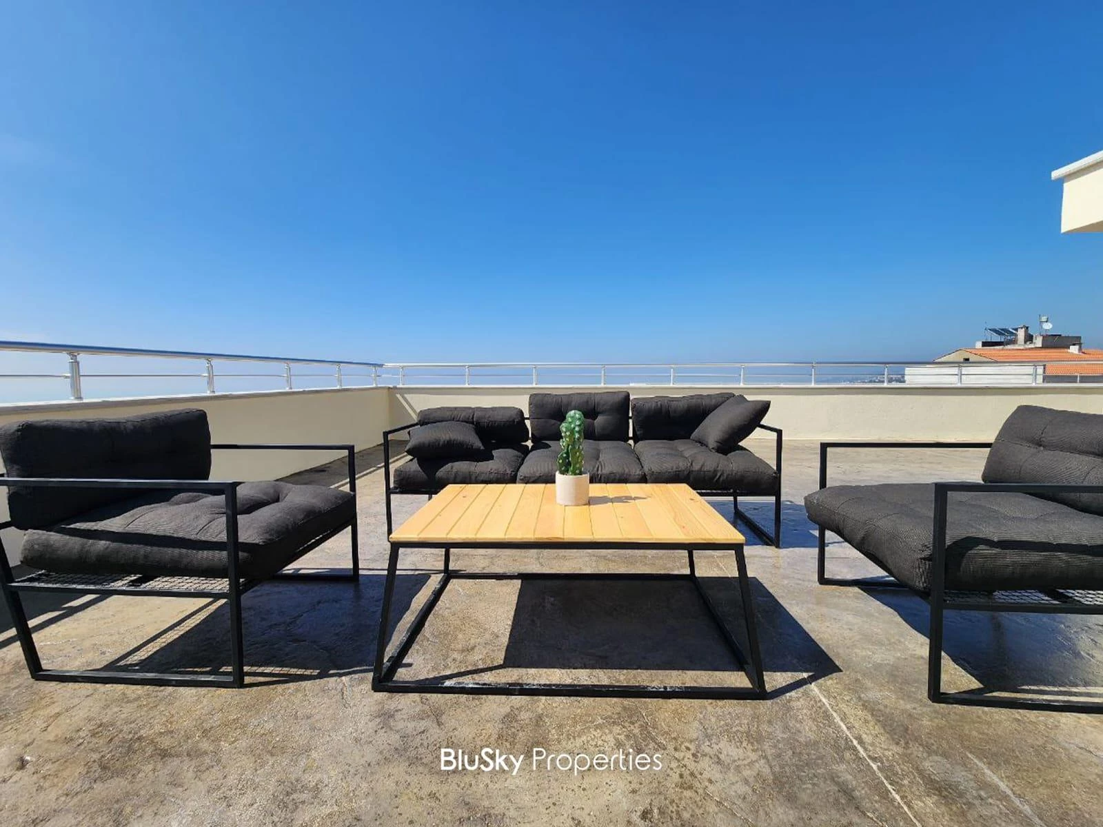 Apartment 350m² Sea View for Rent in Broumana — الصورة 3