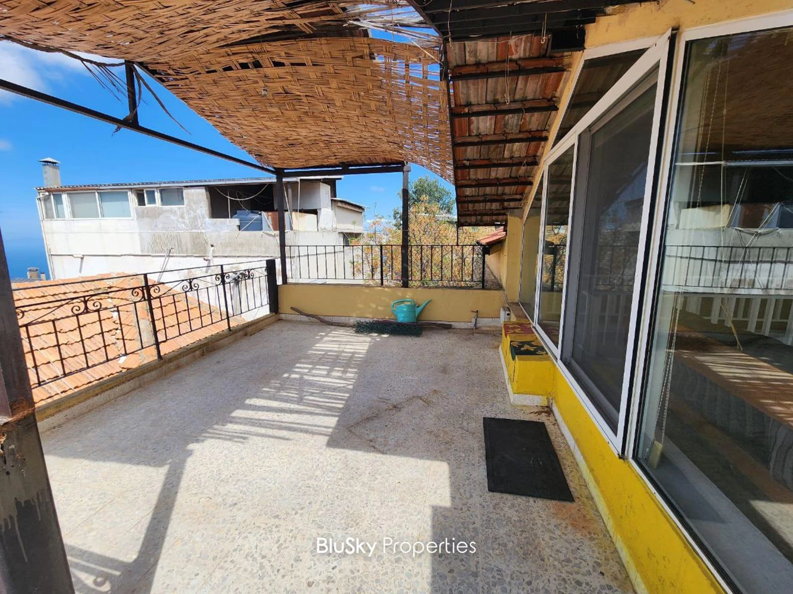 Duplex 400m² Balcony for Rent in Broumana — الصورة 3