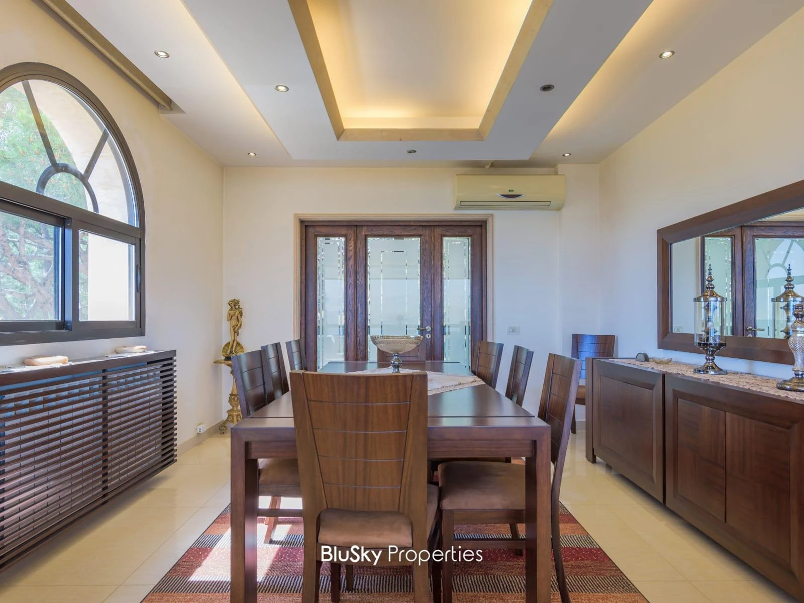Apartment 400m² Mountain View for Sale in Broumana — الصورة 4