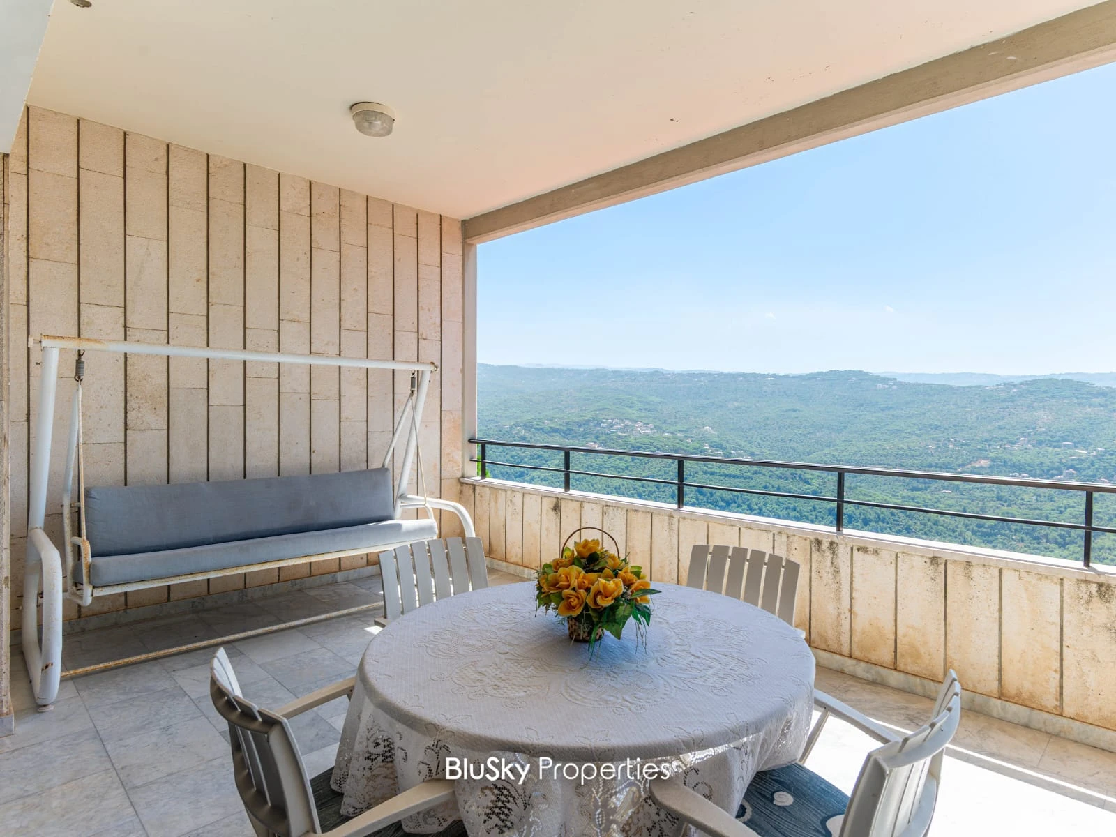 Apartment 180m² Mountain View for Rent in Broumana — الصورة 3