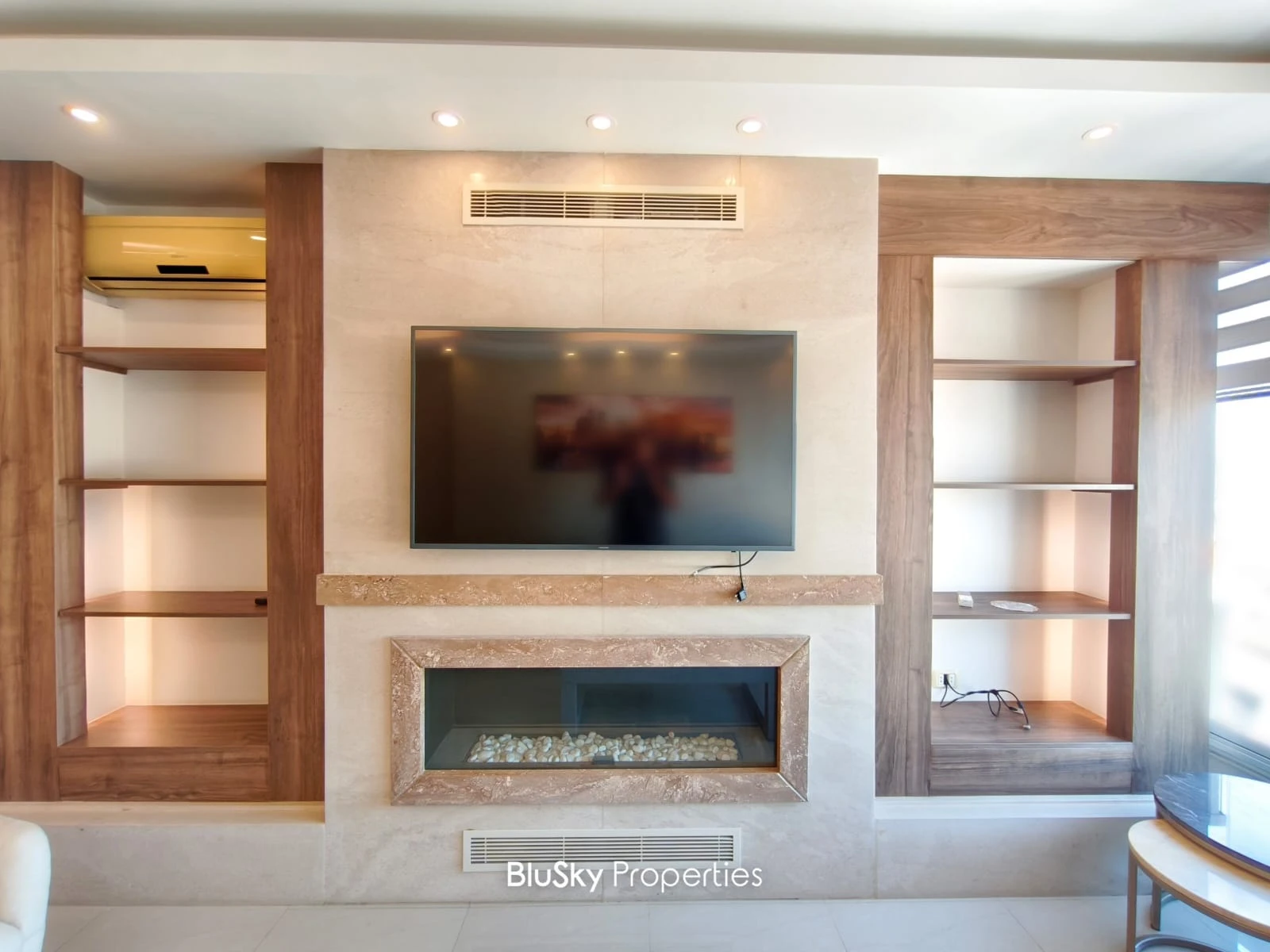 Apartment 120m² for Rent in Bsalim — الصورة 2