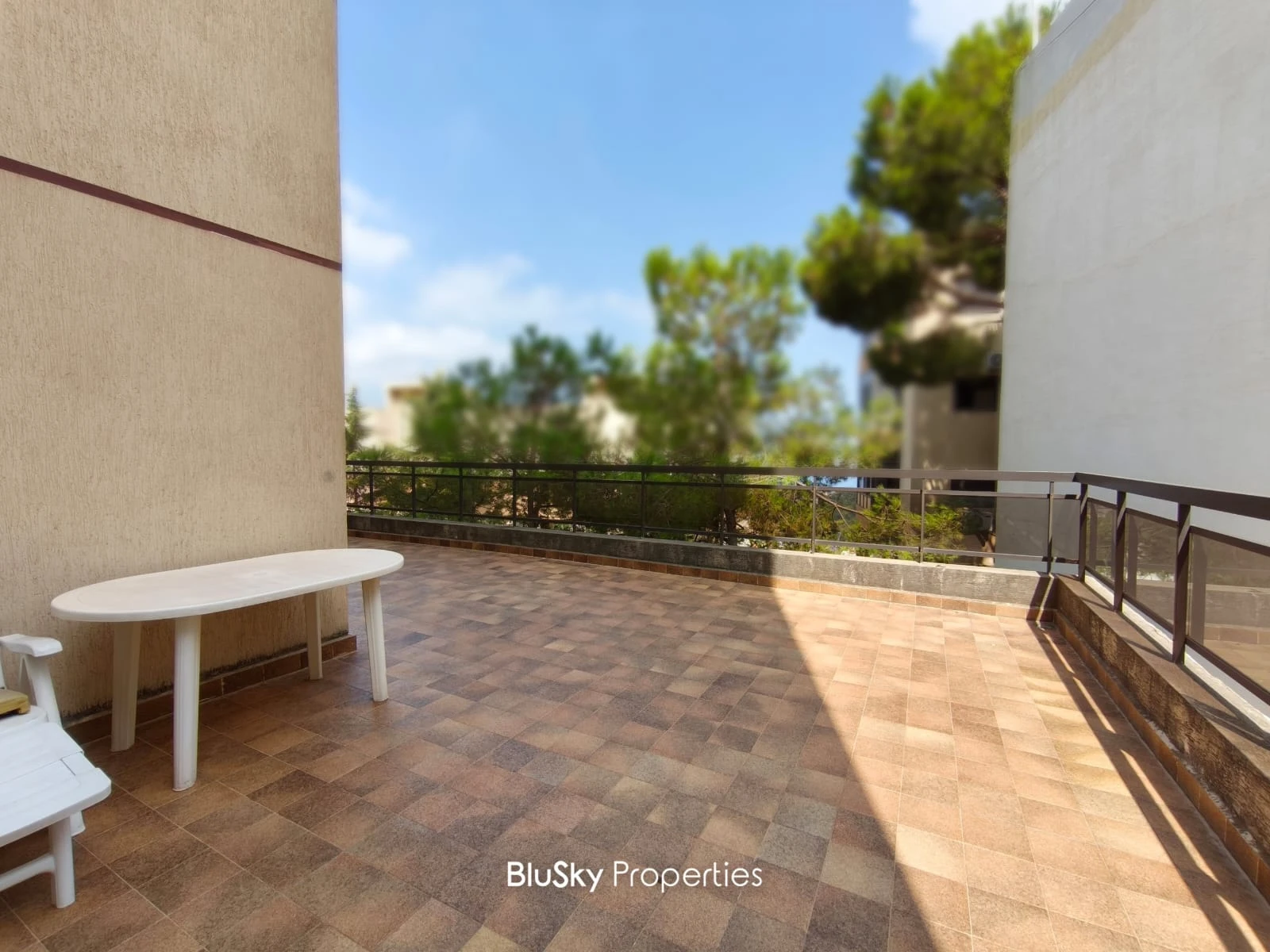 Apartment 150m² with Terrace for Rent in Bsalim — الصورة 3