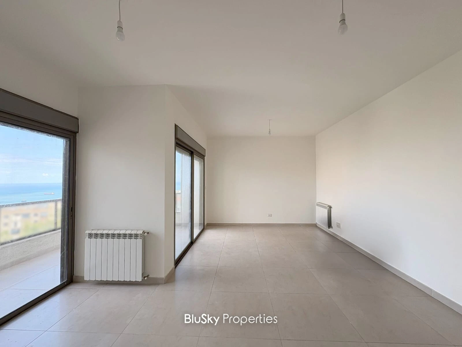 Duplex 170m² with Sea View for Sale in Bsalim