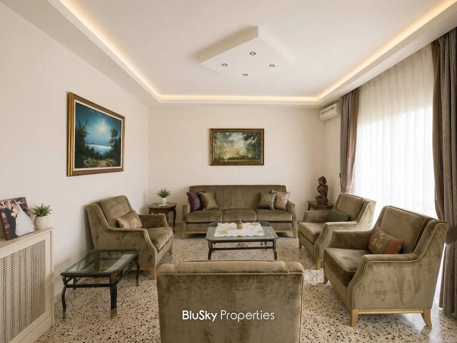 Apartment 170m² with Sea View for Sale in Bsalim