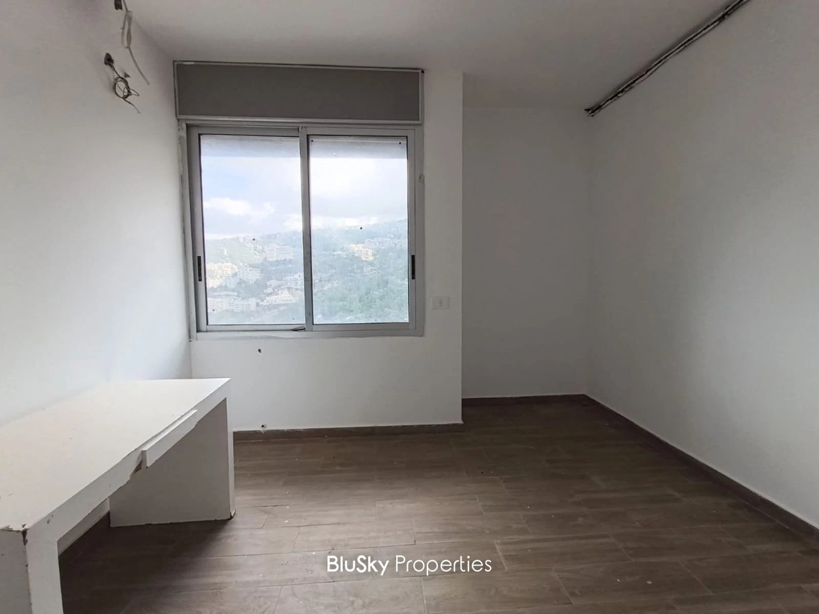 Apartment 212m² with Balcony for Sale in Bsalim — photo 5