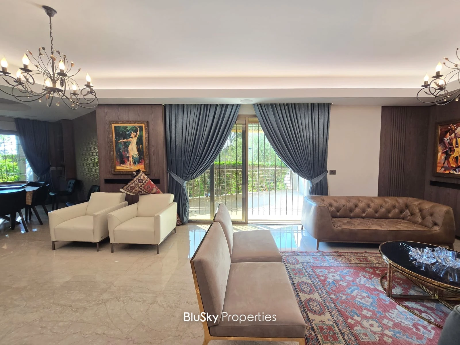 Apartment 265m² with Garden for Sale in Bsalim