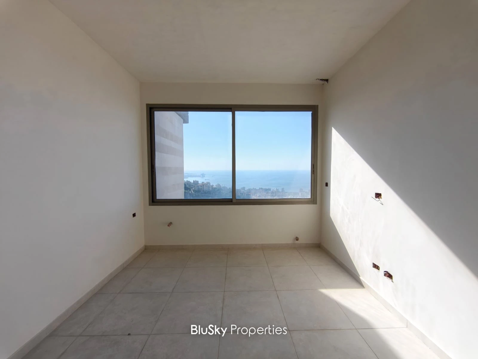 Duplex 273m² with Roof for Sale in Bsalim — photo 5