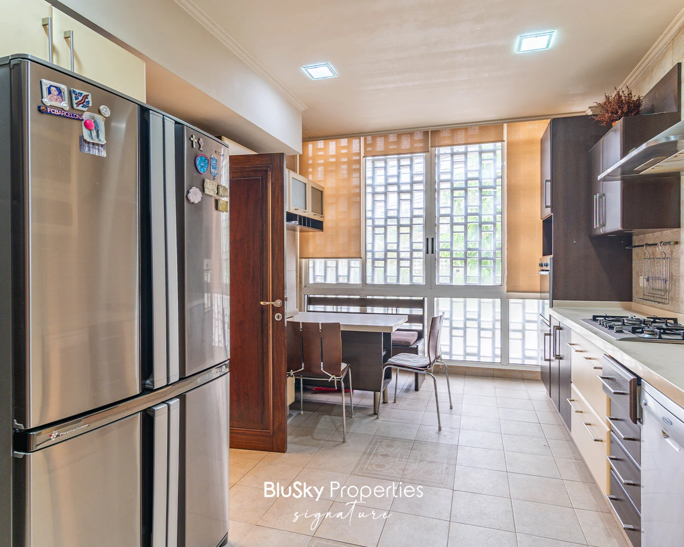 Duplex 380m² for Sale in Bsalim — الصورة 4