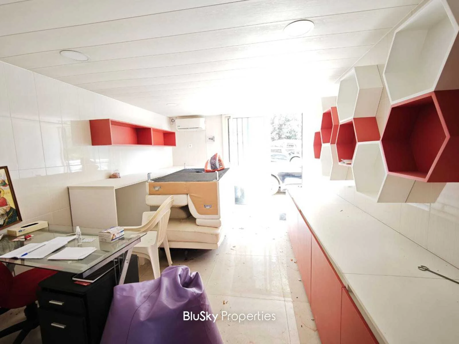 Shop 80m² for Rent in Bsalim — photo 3