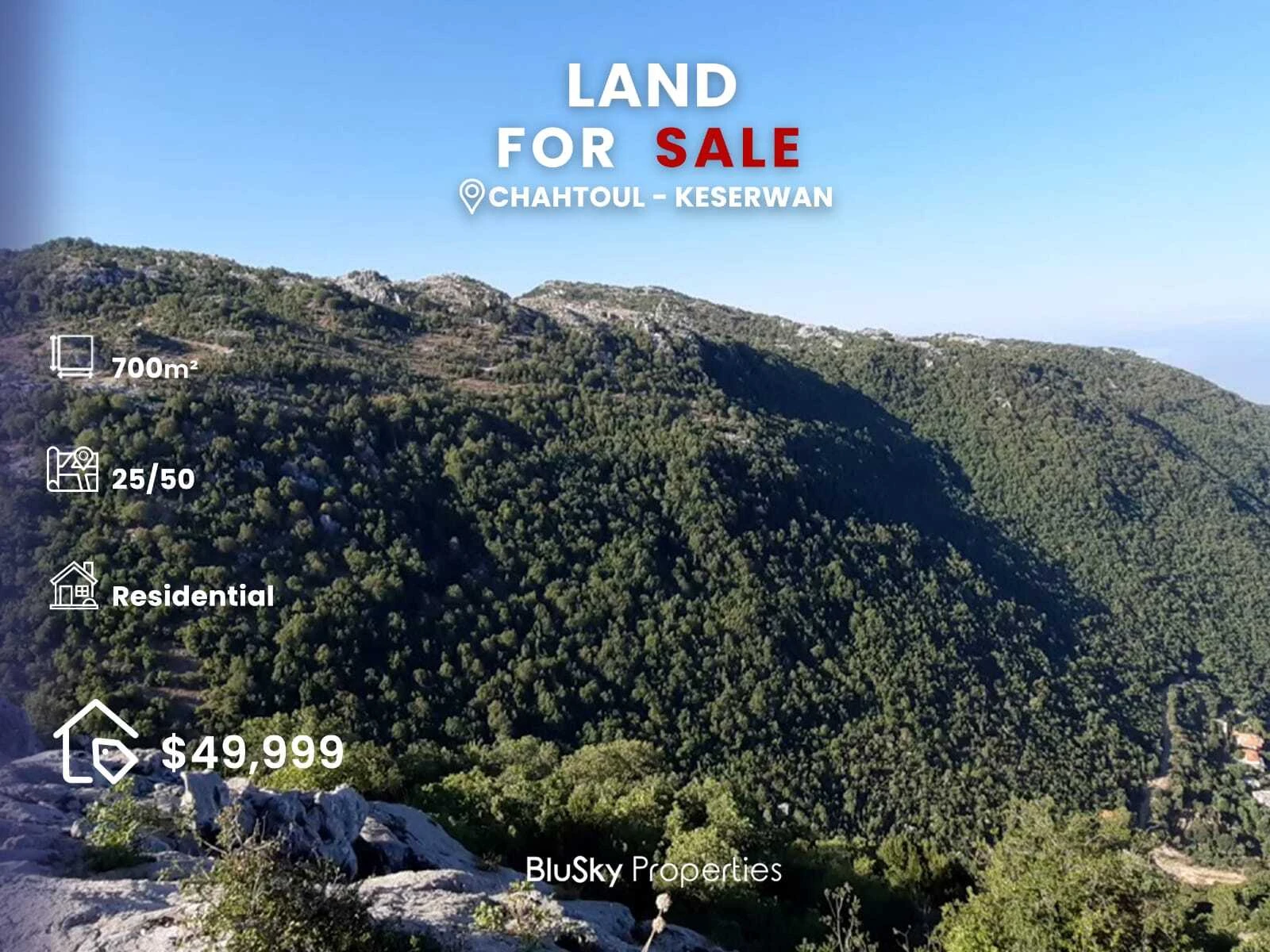 Land 700m² for Sale in Chahtoul