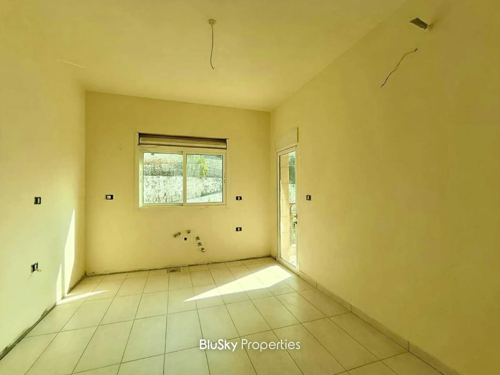 Apartment 385m² Sea View for Sale in Chnaniir — الصورة 4