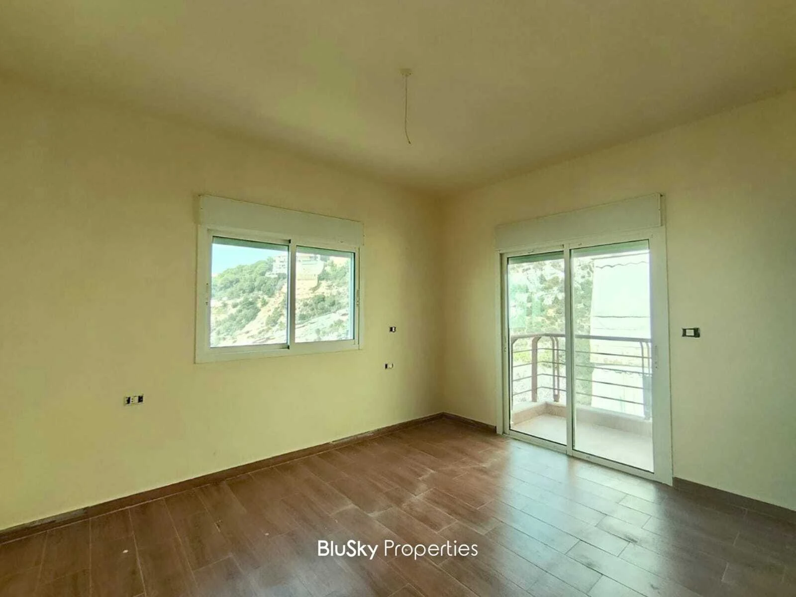 Apartment 400m² Sea View for Sale in Chnaniir — الصورة 3