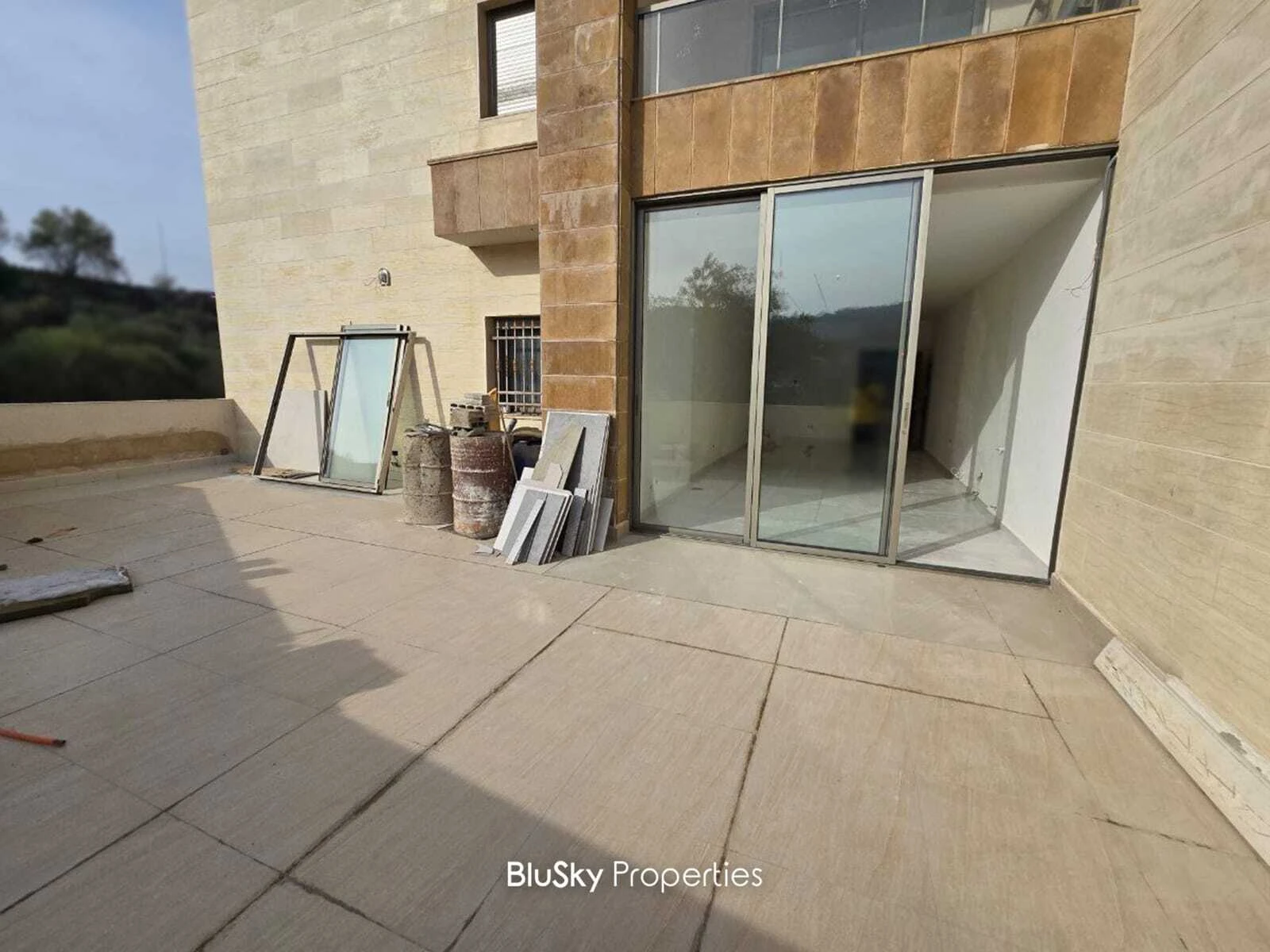 Apartment 110m² Terrace for Sale in Chwit — photo 4
