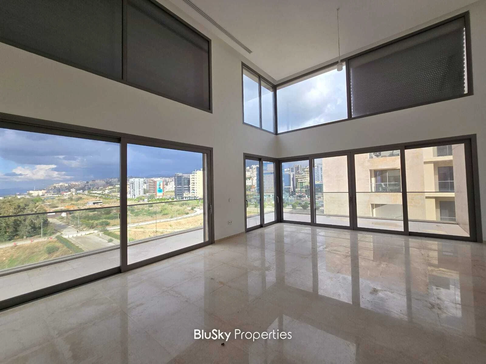 Duplex 250m² Terrace for Sale in Water Front Dbayeh — photo 3