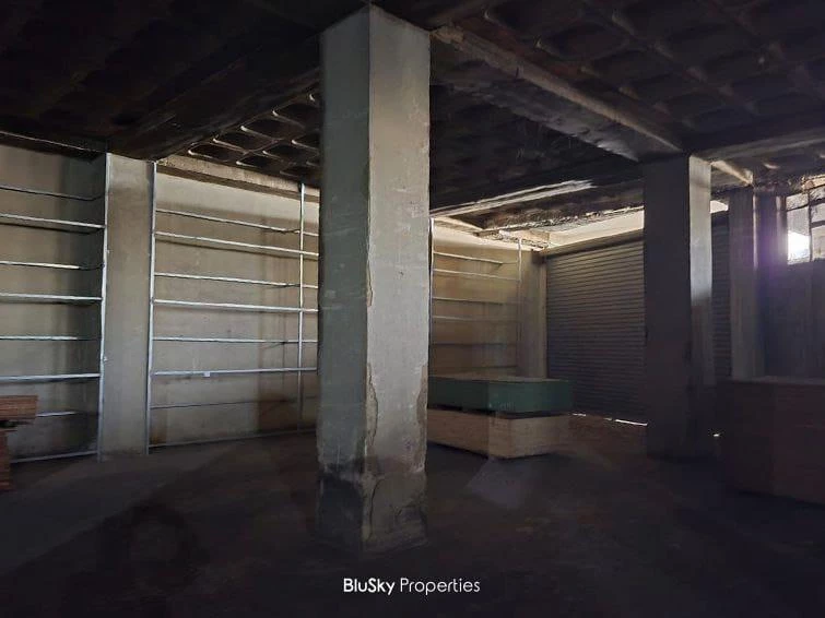 Warehouse 2000m² for Rent in Dekweneh — الصورة 3