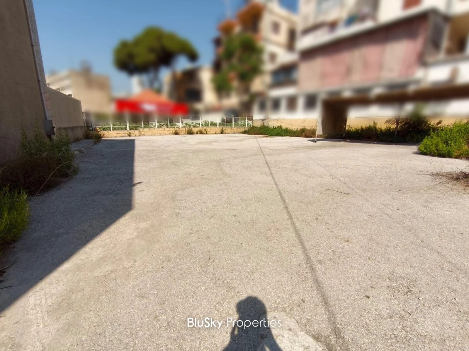 Land 360m² for Rent in Dekweneh — الصورة 2