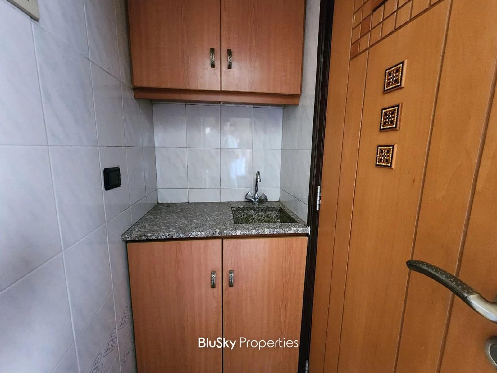 Office 70m² for Sale in Dekweneh — الصورة 4