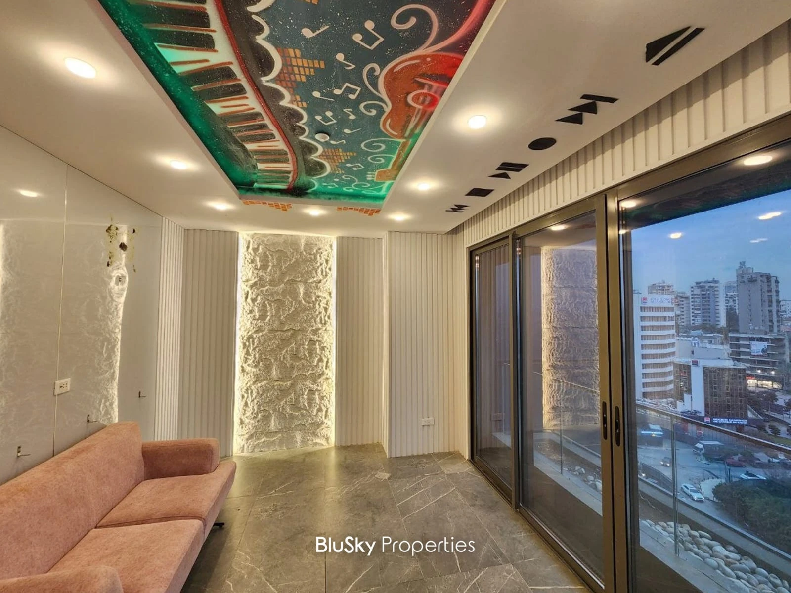 Office 90m² with City View for Rent in Dekweneh — الصورة 3