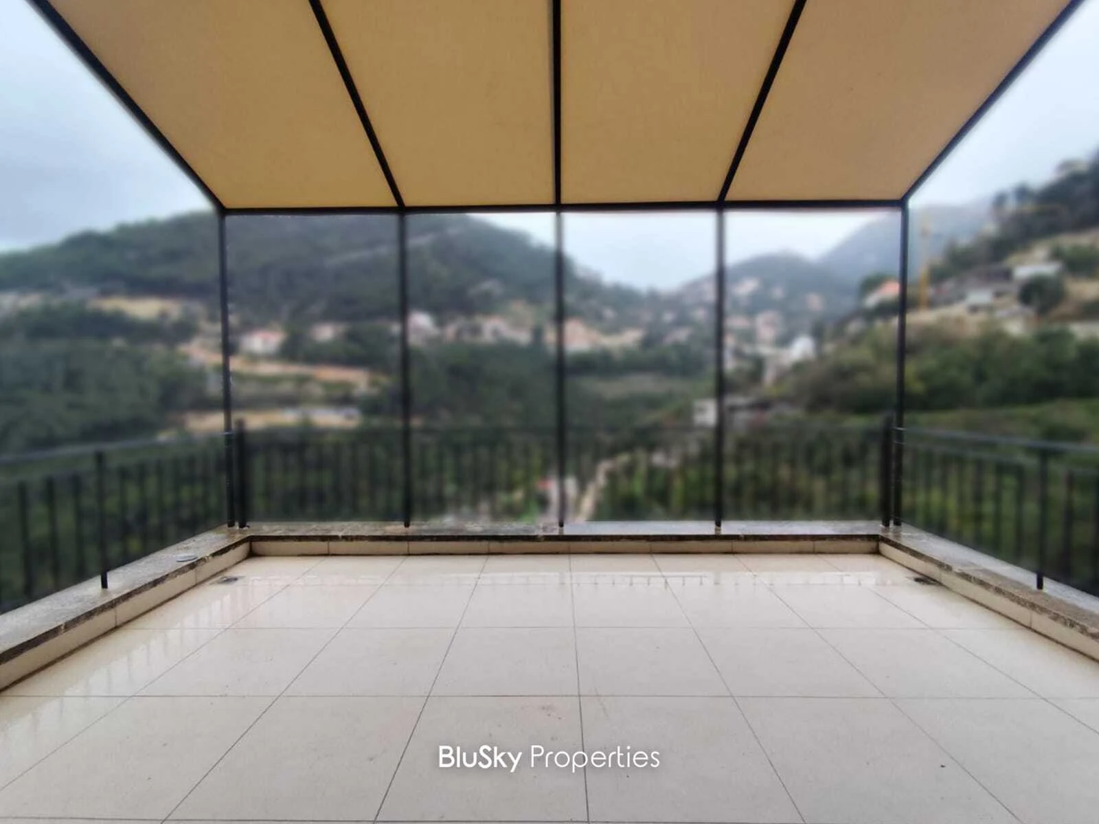 Villa 420m² with Terrace for Rent in Dlebta — الصورة 2