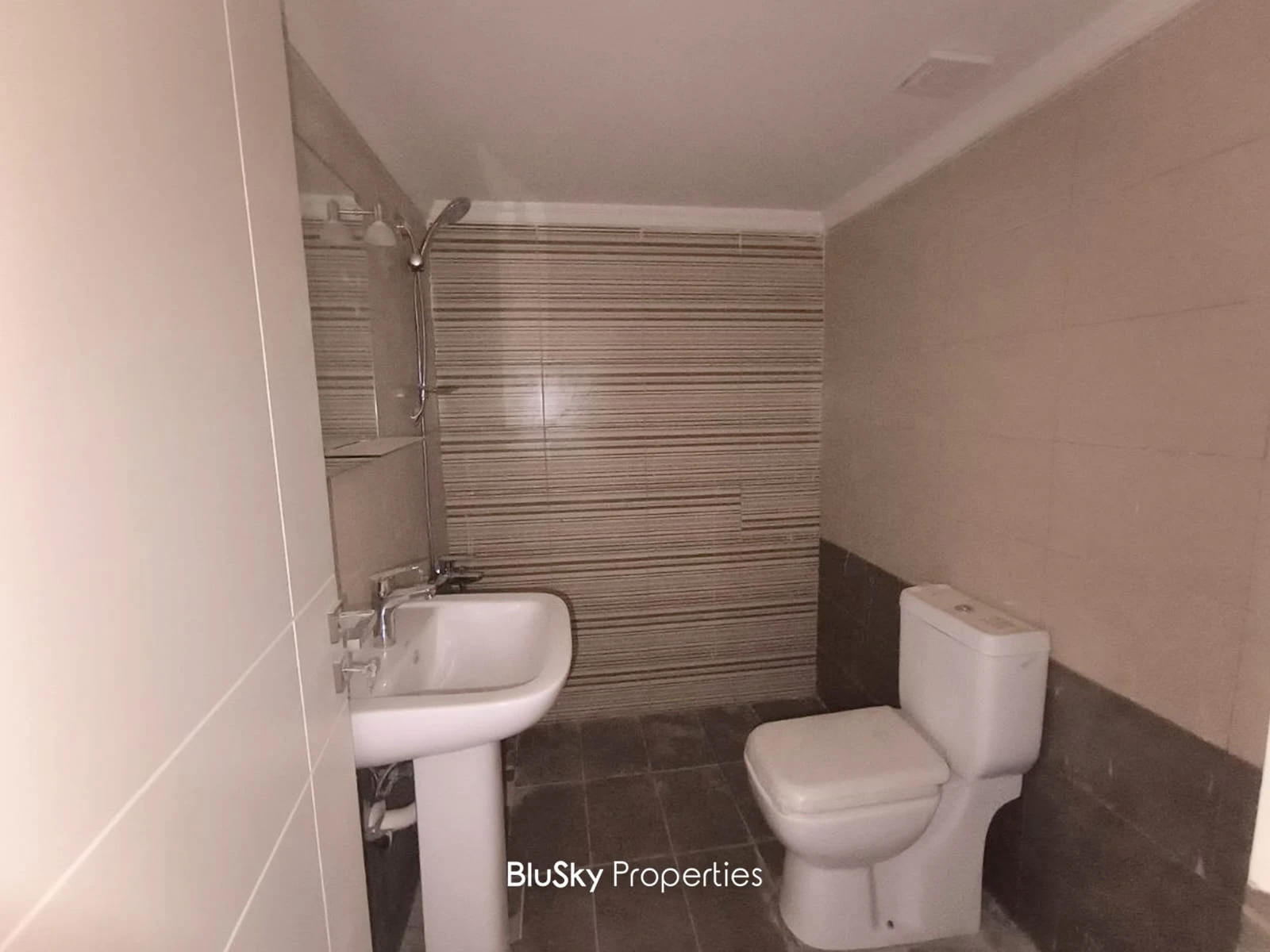 Apartment 170m² for Rent in Dik El Mehde — الصورة 3