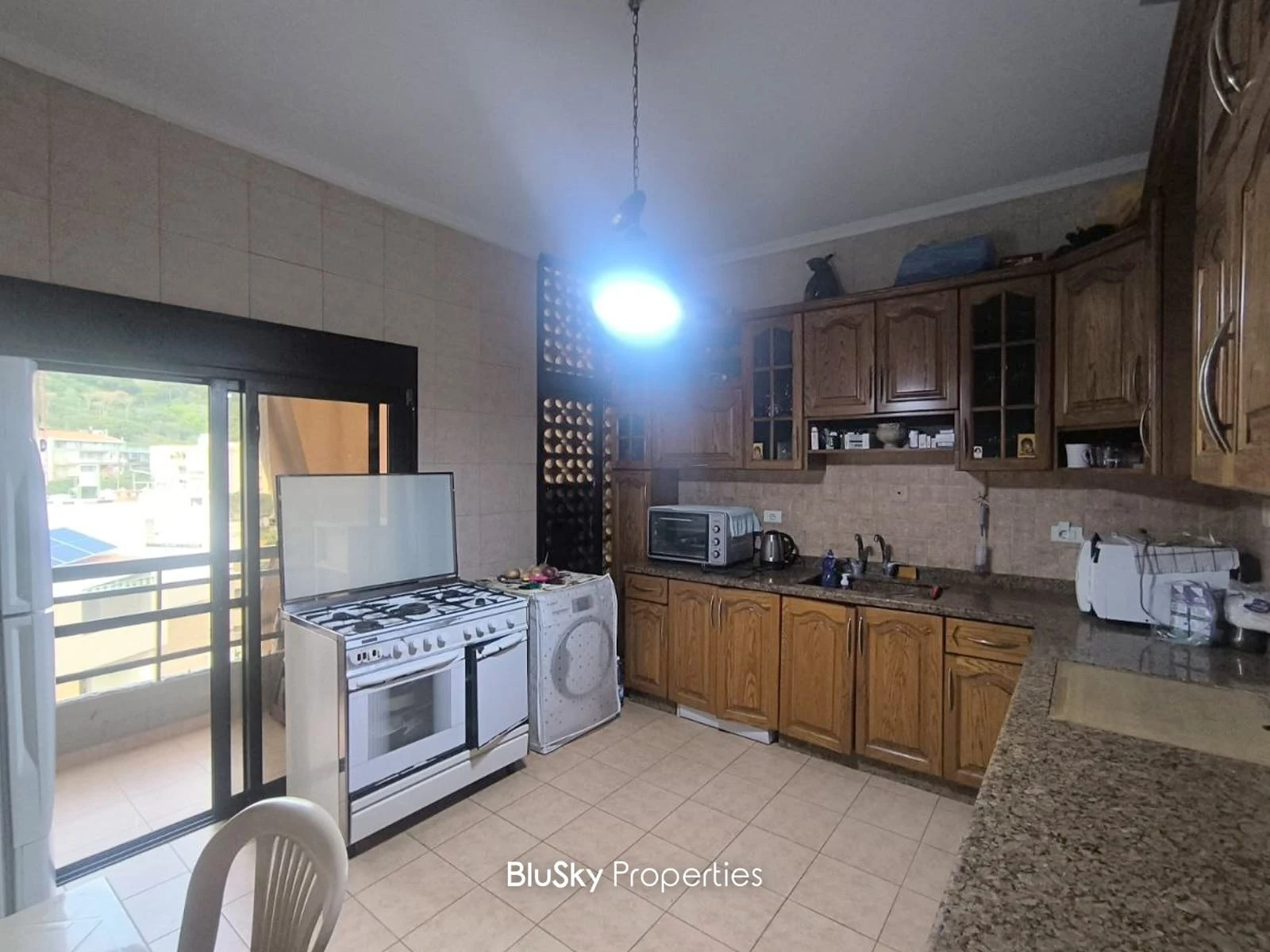 Apartment 190m² with Balcony for Sale in Dik El Mehde — photo 4