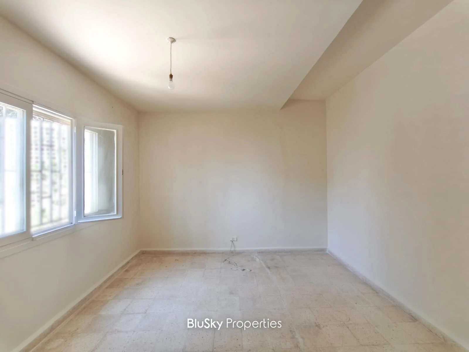 Apartment 130m² with Mountain View for Sale in Daher El Souwen — photo 2