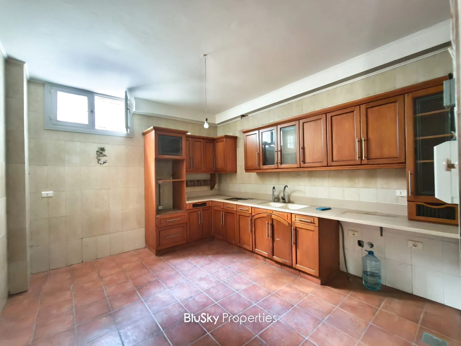 Apartment 130m² with Mountain View for Sale in Daher El Souwen — photo 3