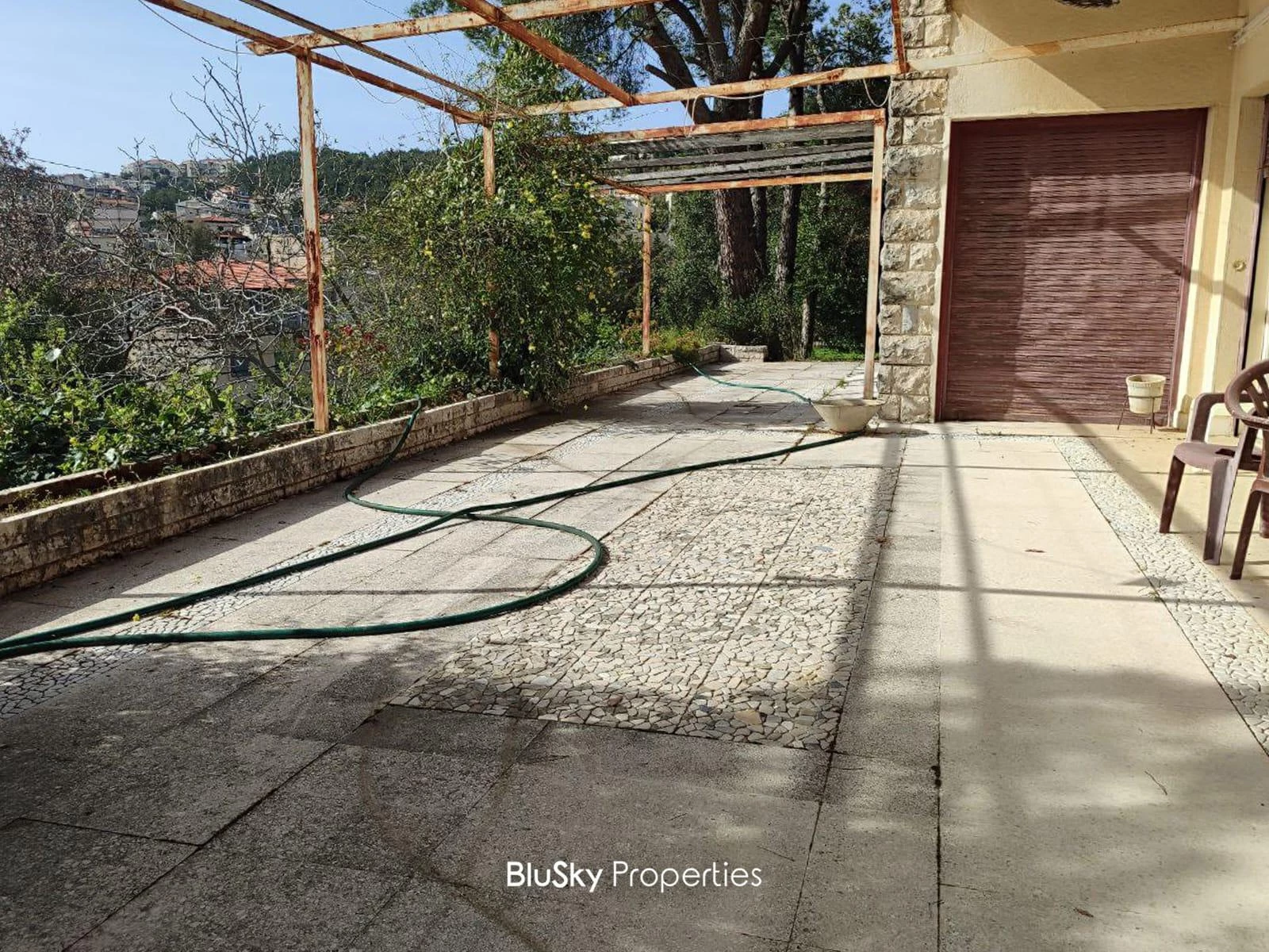 Land 1,400m² Commercial for Sale in Daher El Souwen — الصورة 5