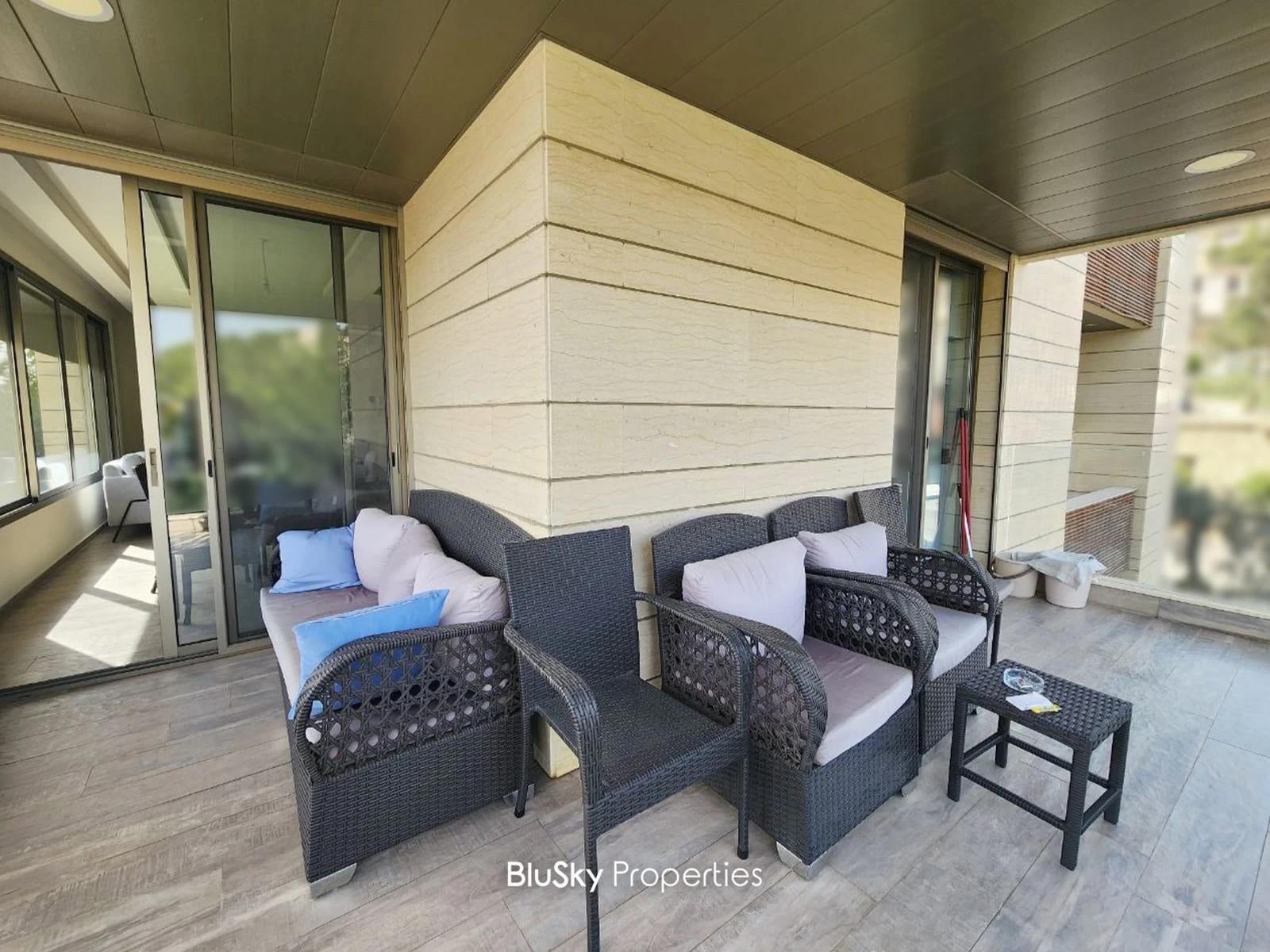 Apartment 175m² with Mountain View for Sale in Daher El Souwen — photo 2