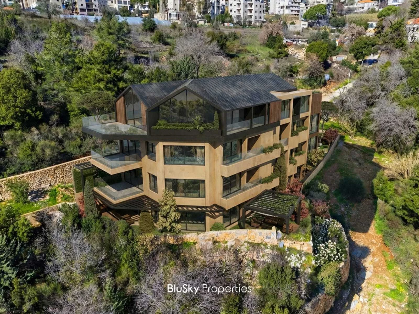 Apartments with Sea View for Sale in Daher Souwen — photo 2