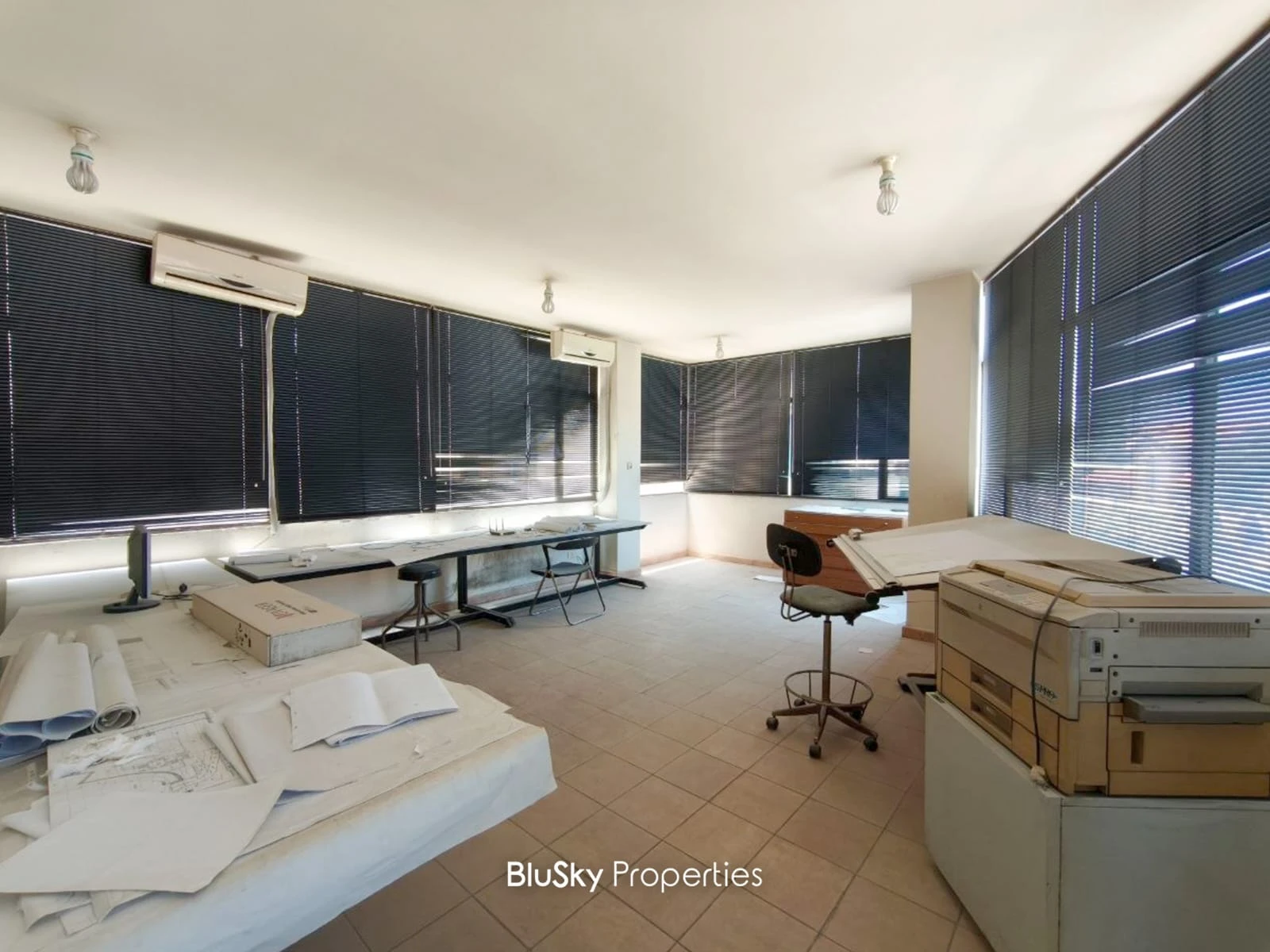 Office 100m² for Rent in Fanar — الصورة 3