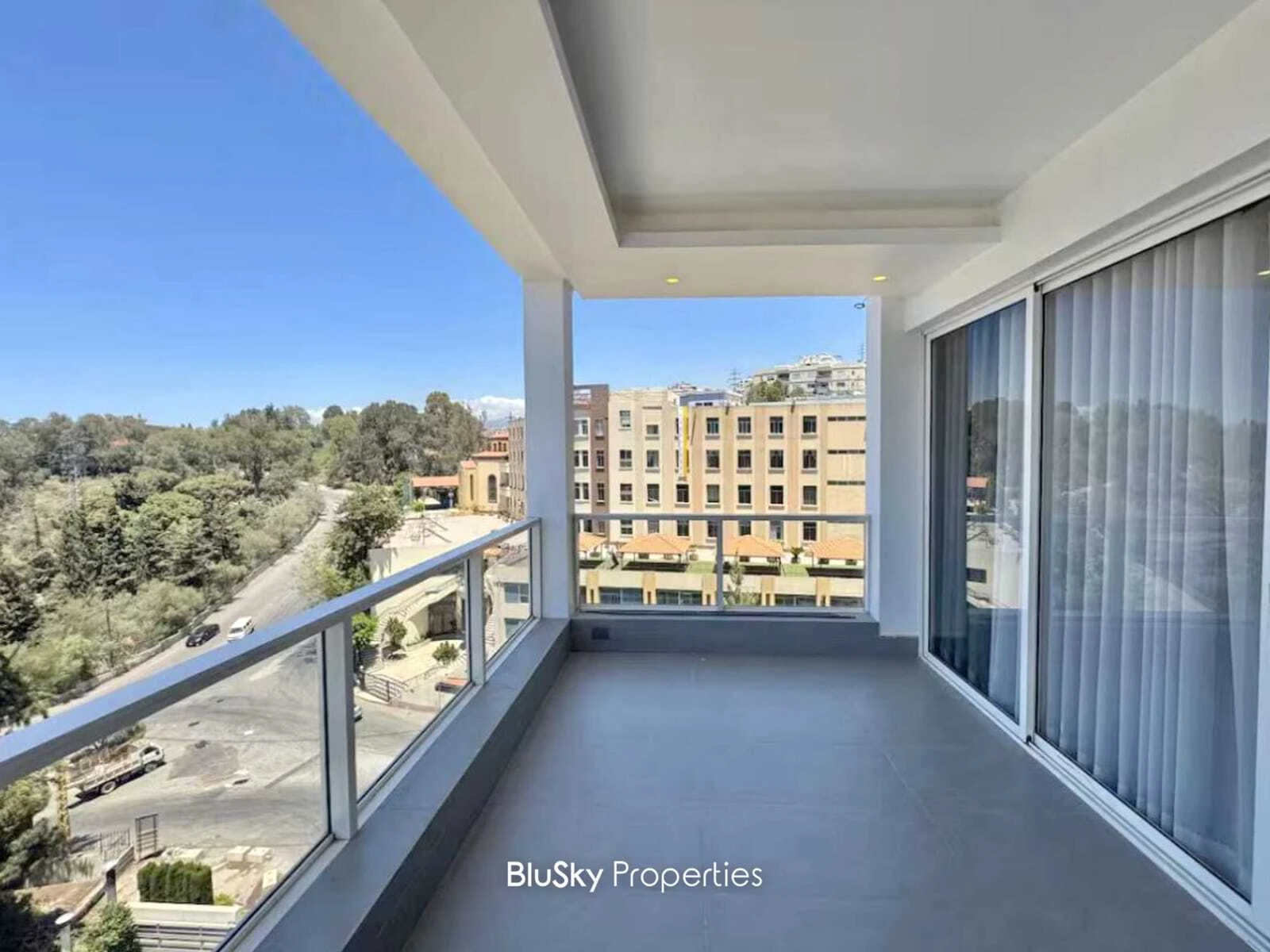 Apartment 128m² Balcony for Rent in Fanar — الصورة 4